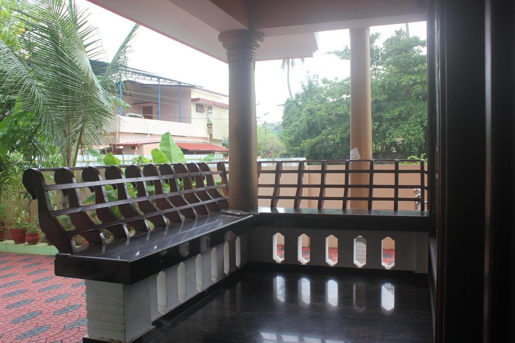 Navendu Home Stay Alappuzha Экстерьер фото
